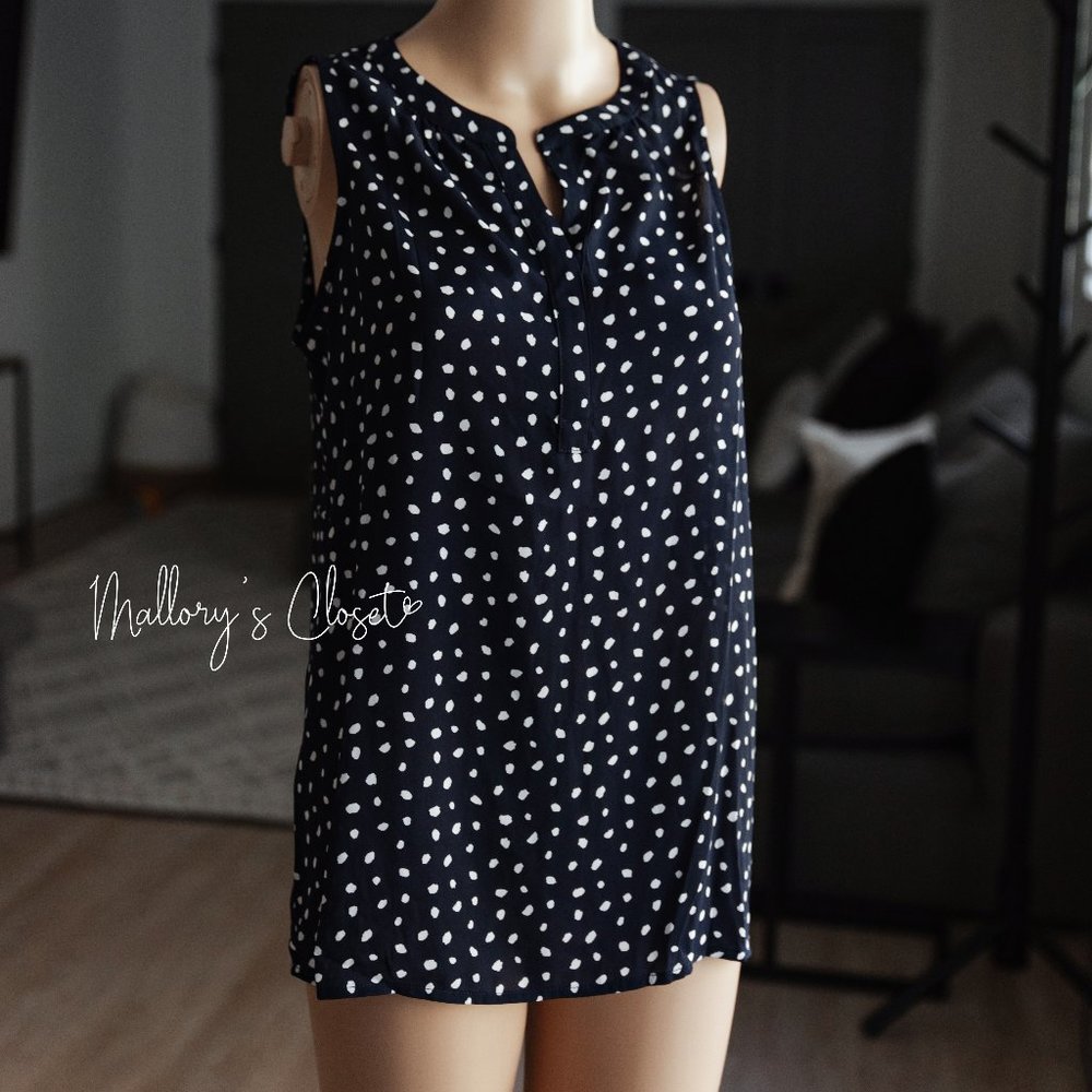 41 Hawthorn Sleeveless Blouse